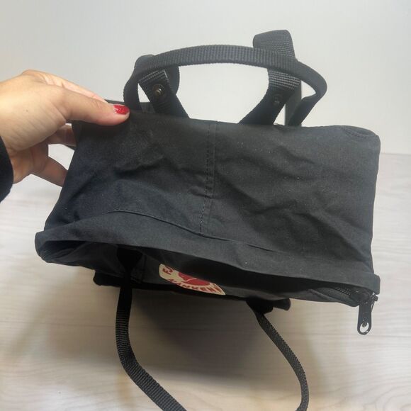 Fjallraven Kanken Mini Backpack Black Small Daypack Outdoor Travel Bag main image 10